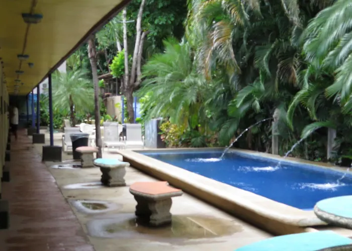 Savannah Playas del Coco